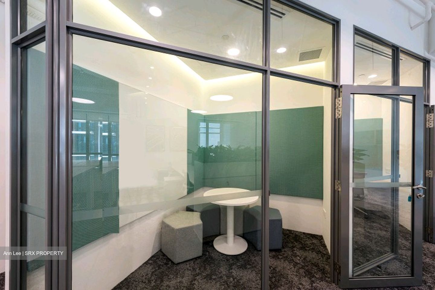 PLUS (D1), Office #559336461